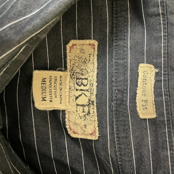 BKE Buckle | Men's Black Striped White Long Sleeve Button Front Shirt Medium - Picture 9 of 9